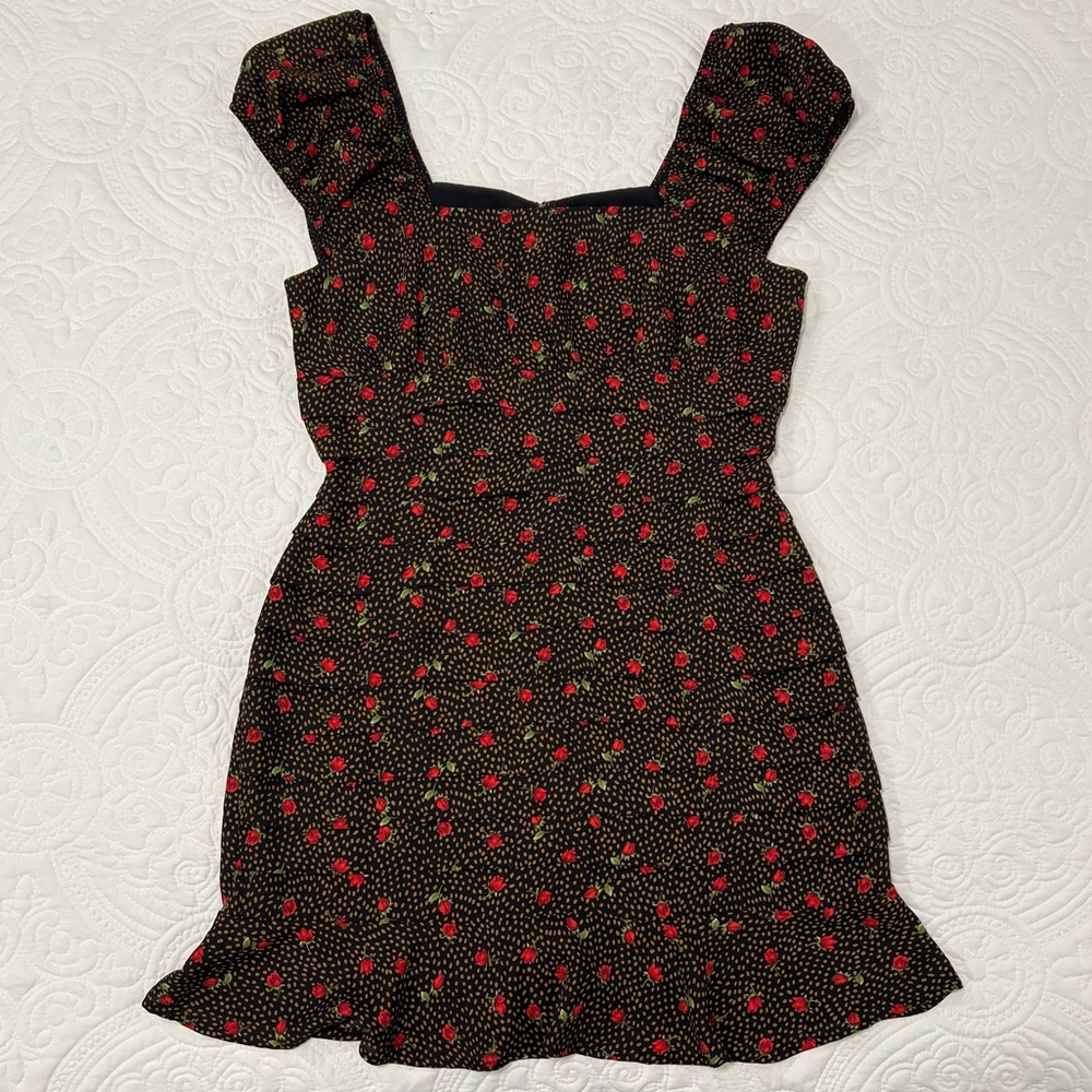 LULUS Finding Romance Black Multi Print Pleated Mini Dress. SIZE Small